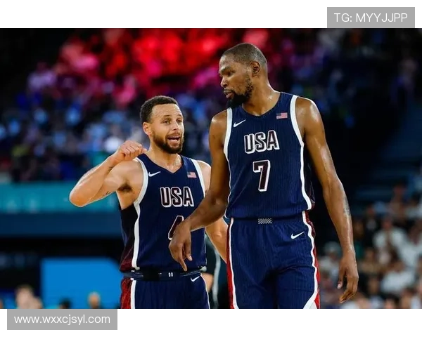 凯文杜兰特跨界挑战足球明星身份展现全新运动魅力与激情