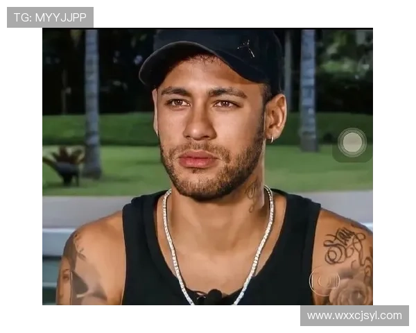 内马尔颜值与球技并存足球明星的魅力与风采解析 内马尔颜值与球技并存足球明星的魅力与风采解析